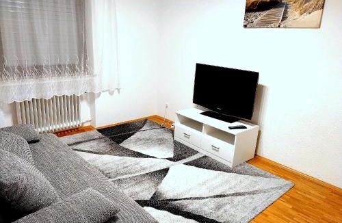 Rauhenbretzingen Apartment | Arbeiter- und Gruppenwohnung mit Parkplatz, Küche, WLAN, 1-5 Personen - Schwäbisch Hall