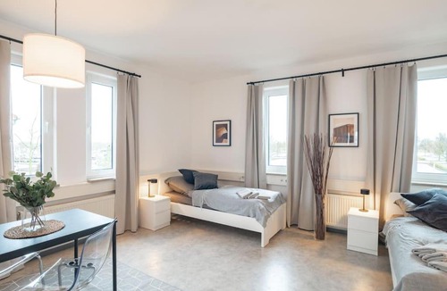 Wustermark Apartment | Arbio Monteurzimmer in Wustermark Parking included