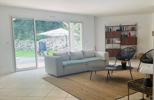 Le Moulleau Villa | Arcachon Le Moulleau Beautiful 4 bedroom villa, swimming pool and large garden