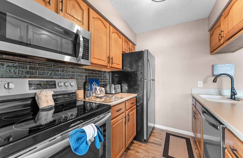 Indian Point Condo | Arcade Games & Stunning Lake Views, Minutes from Silver Dollar City with Free Tickets