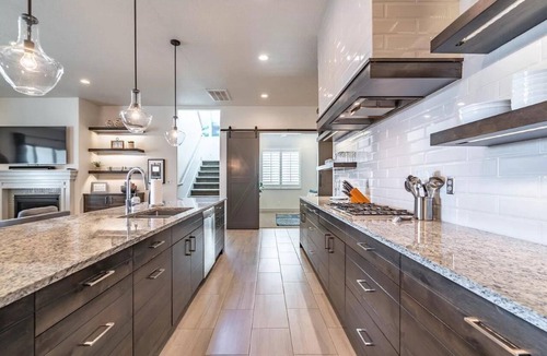 Santa Clara House | Arcadia 37 | Fire Pit * Luxury Vacation Villa * Sleeps 18 * Balcony Views
