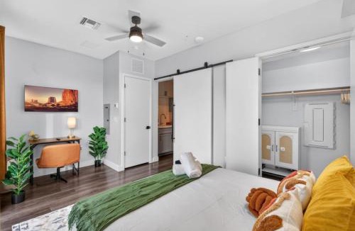 Camelback East Apartment | Arcadia Getaway Pool, Gym, Games, EV Charging