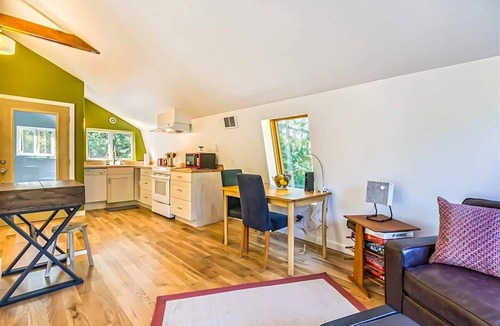 Sequim House | Arcadian Grove Studio Loft in the Woods