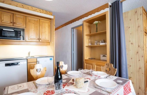 Val-Thorens Apartment | Arcelle 602 by Interhome