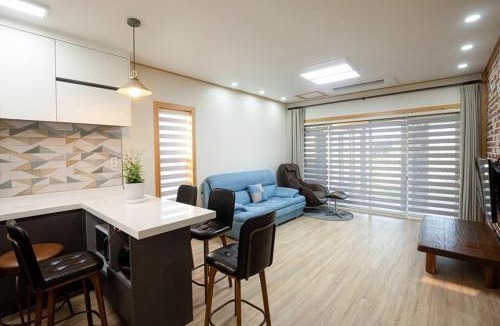 Aewol Villa | Arche House B