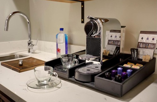 Downtown Hotel | Archer Hotel Seattle/Redmond