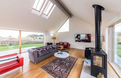 Westhill House | Architect Designed Barn, Beautiful Location