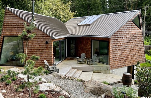 Roberts Creek House | Architect designed rustic modernist home 5 min walk to beach and cafe