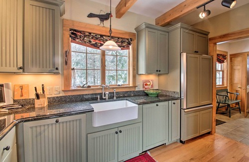 Franconia House | Architect-Designed Franconia Home: Hot Tub & Views