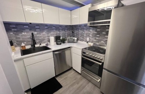 Salem Condo | Architect Designed Loft In Historic Downtown Salem