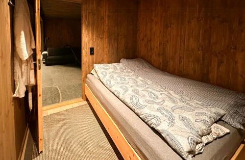 Lunner House | Architect-Designed Log Cabin By Myllavannet
