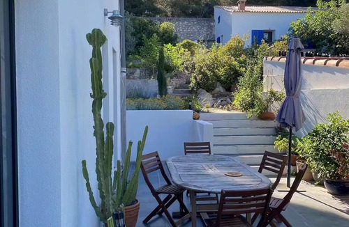 Montredon House | Architect-designed villa set against the Parc des Calanques