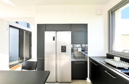 Le Conquet Villa | Architect-designed villa with sea view
