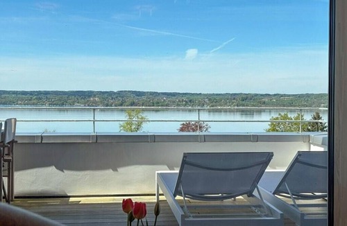 Herrsching am Ammersee House | Architect house with panoramic views at Ammersee
