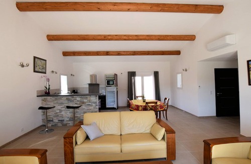 Cadenet House | Architect's house with panoramic views of Lubéron and Ste Victoire