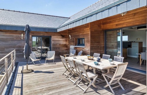 Saint-Cast-le-Guildo Villa | Architect villa private indoor pool for 12 persons