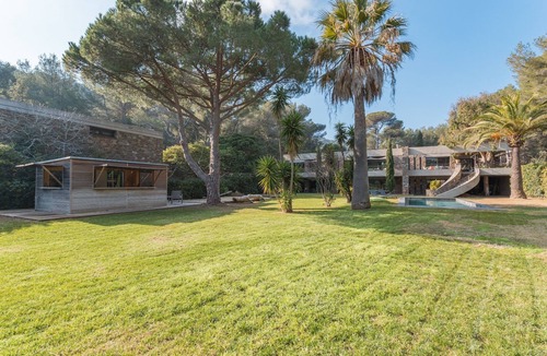 Cap Benat Villa | Architect villa, sea view, air-condition, heated pool, big garden, beach at 220m