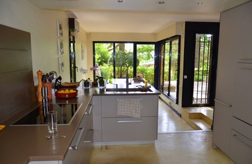 Les Angles House | ARCHITECT VILLA VERY CLOSE TO AVIGNON AND ITS FESTIVAL