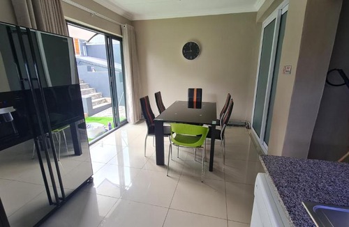 Morningside Apartment | ARCHITECTS VIEW - EXECUTIVE SUITE