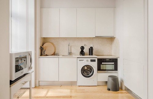 Santa Maria Maior Apartment | Architectural Gem in Baixa