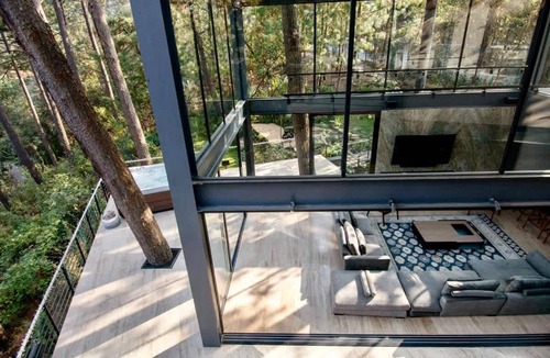 Valle de Bravo House | Architectural glass masterpiece villa in Avandaro Forest