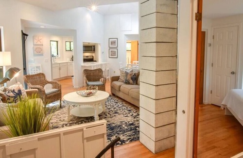 Wellfleet House | Architectural home near Drummer Cove! AC!