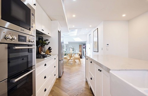 Redfern House | Architectural Redfern Gem – Designer 3BR Home with Courtyard & Loft
