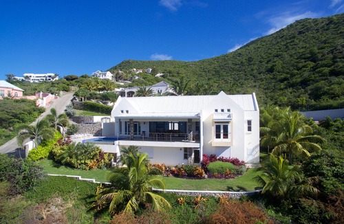 Frigate Bay Villa | Architecturally Designed Villa in Paradise, Quiet Beach & Blue Water Views