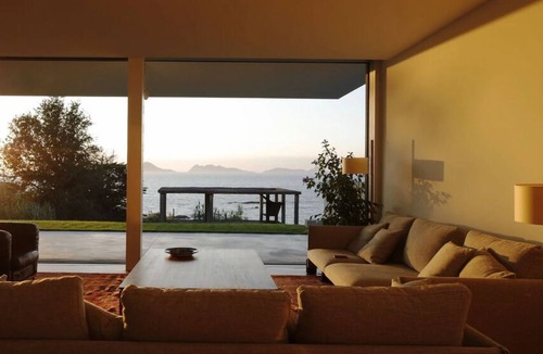 Saians House | Architecture, views, tranquility, space and experiences in the Vigo estuary.