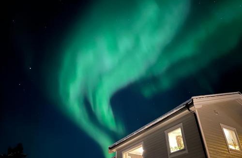 Lenvik Apartment | Arctic Comfort Senja
