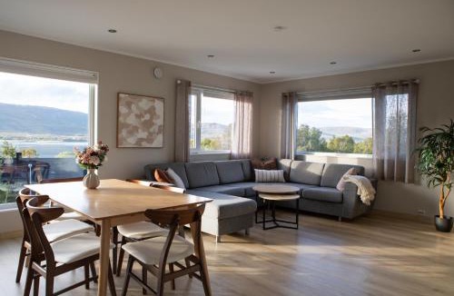 Tromso Villa | Arctic Panorama