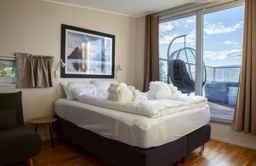 Tromso Villa | Arctic Panorama