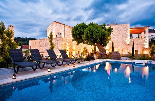 Argyroupoli Apartment | Arcus Suites