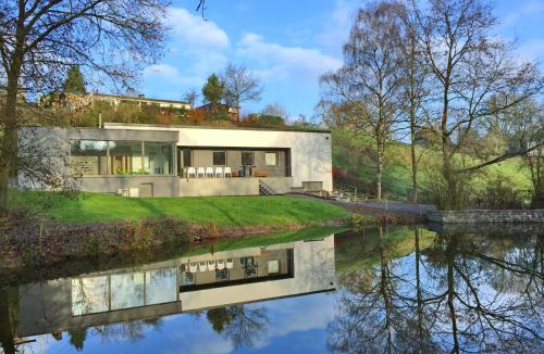 Somme-Leuze House | Ard'cube
