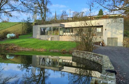 Somme-Leuze House | Ard'cube
