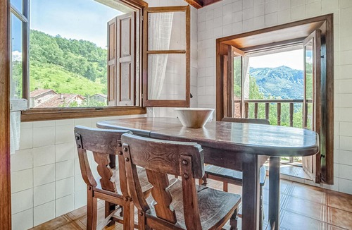 Tanarrio House | Are you dreaming of an adventurous vacation in the mountains? Then this idyllic vacation home in rus