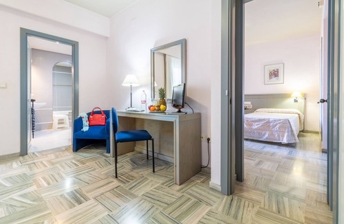 Loja Hotel | Area Manzanil