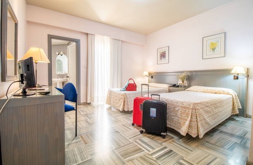 Loja Hotel | Area Manzanil