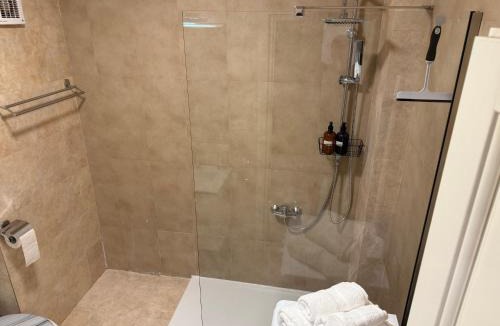 Bacau Apartment | Arena Home