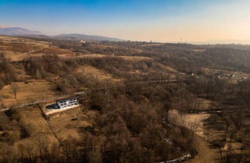 Horezu House | Ares Chalet