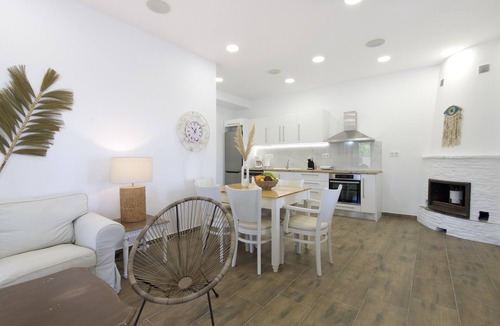 Drios Apartment | Arethousa House