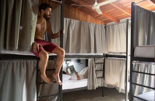 Samara Hostel | Argdivan Beach Hostel