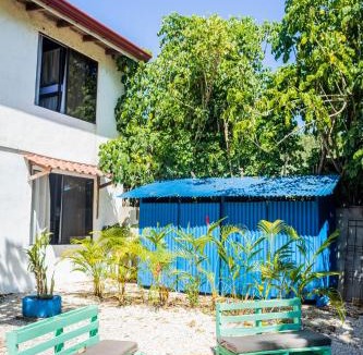 Samara Hostel | Argdivan Beach Hostel