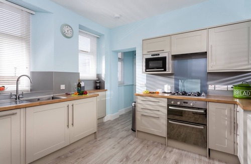 Penzance Cottage | Argus Cottage situated on the Pendeen Lighthouse site, on a majestic granite headland for 3 guests.