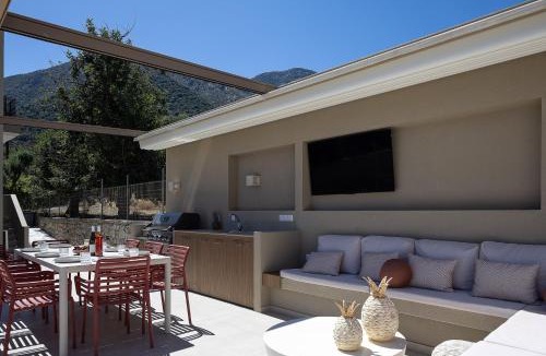 Vlichada Villa | Argyro Villa