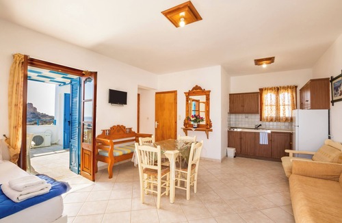 Finiki Apartment | Arhontiko Hotel