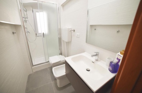 Roiano-Gretta-Barcola-Cologna-Scorcola Apartment | Aria di Sale