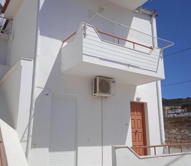 Mpatsi Apartment | Aria