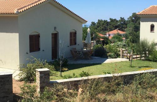 Raches Villa | Aria Monte Villas