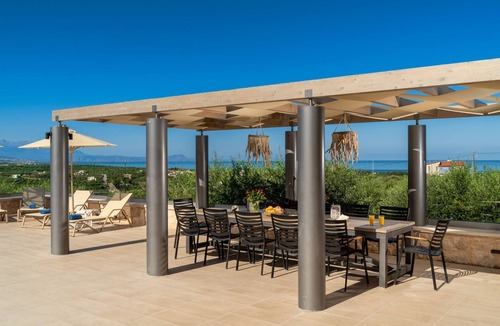 Asteri Villa | Aria Rose Asteri - Elegant Bliss w/Private Pool